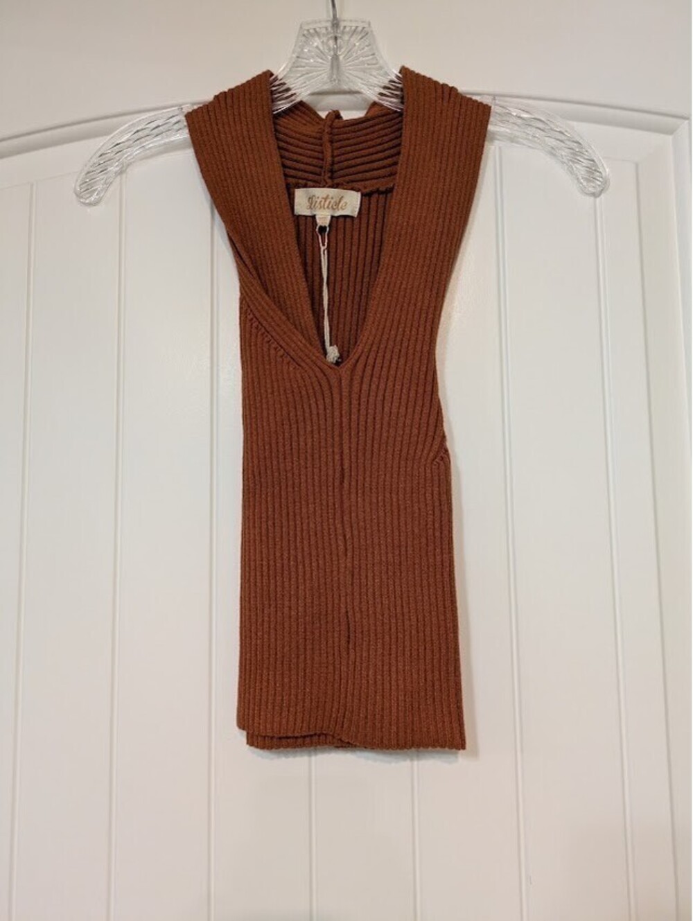 Listicle Butterscotch Tank | Medium | NWT